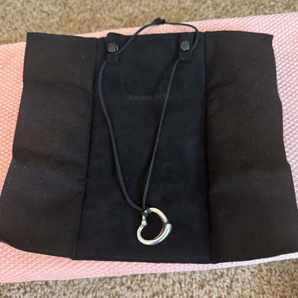 AUTHENTIC Tiffany & Co Elsa Peretti Open Heart pendant on black silk cord - Picture 3 of 6